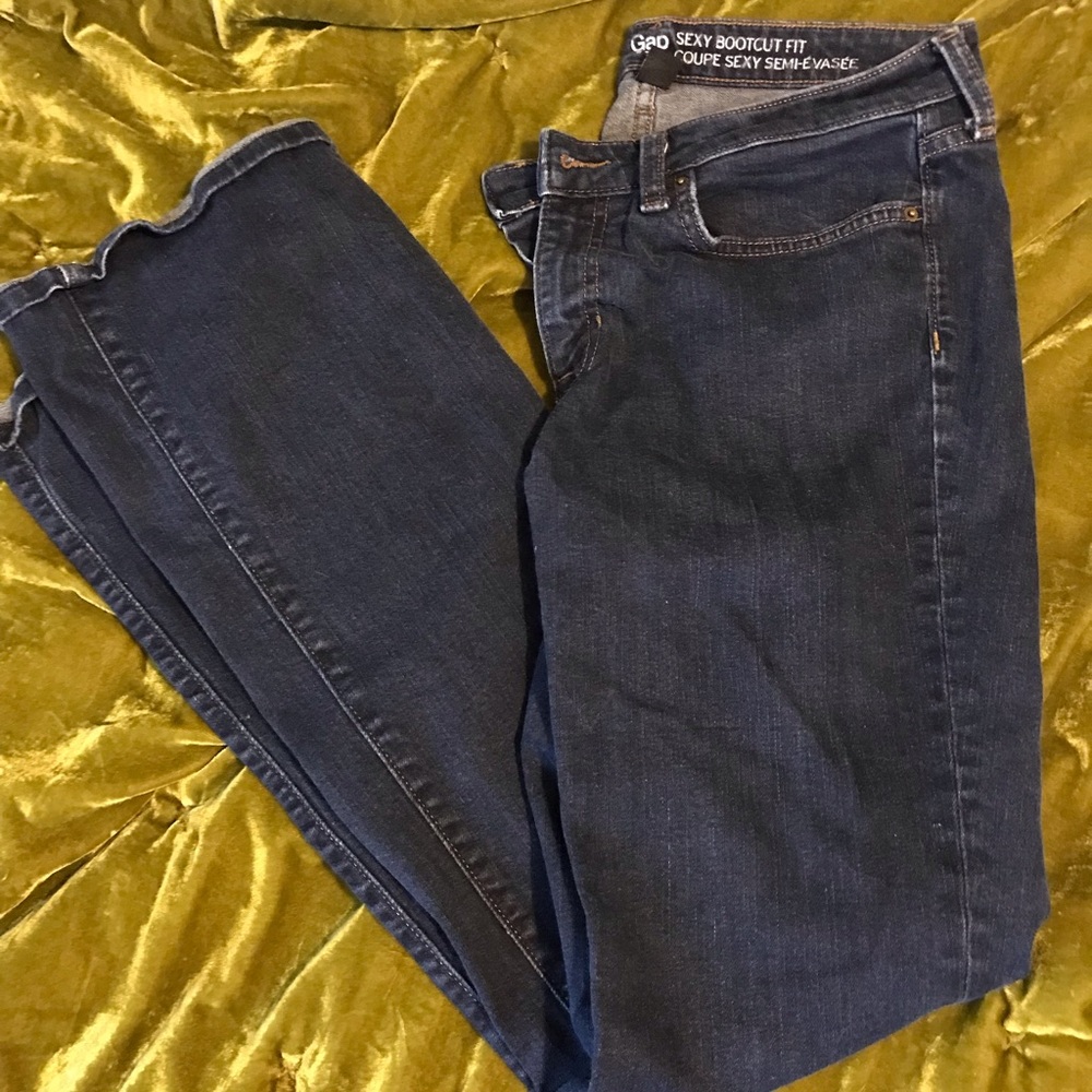 Gap size 6 boot cut jeans